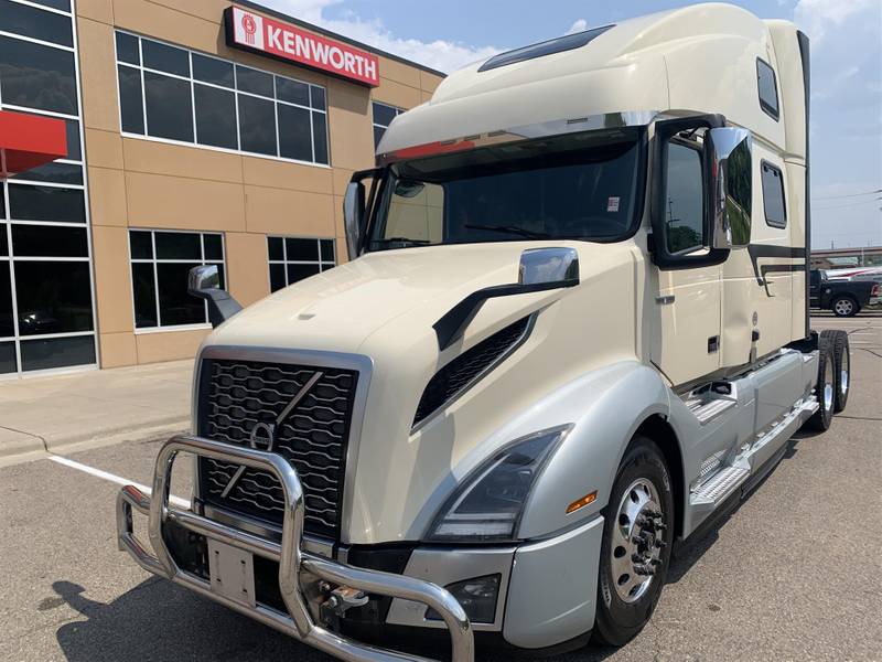 2019 Volvo VNL 860 For Sale 80 Sleeper 5414